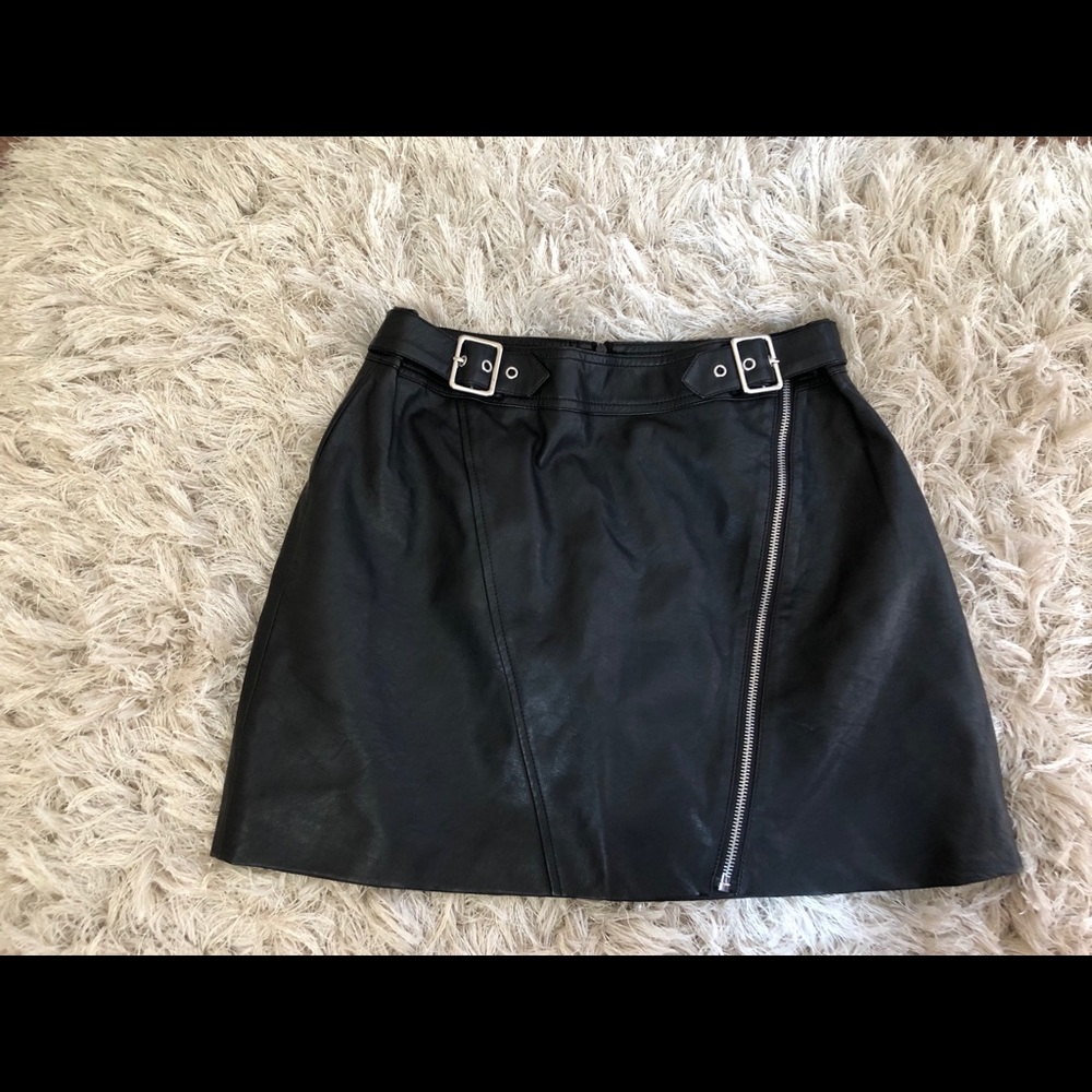 black, leather skater skirt!